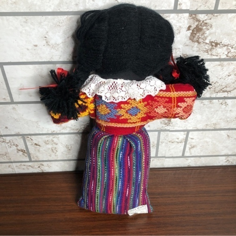 Handmade Guatemala 12” woven artisan doll Mayan - Picture 6 of 12